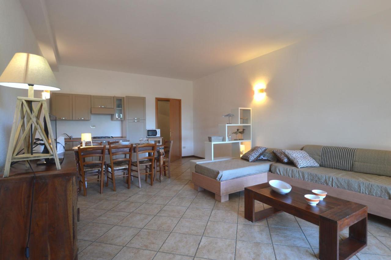 Sa Tiria Villa Chia Luaran gambar